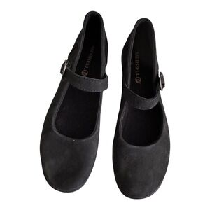 Merrell Women's Classic Black Flats. Size 9.